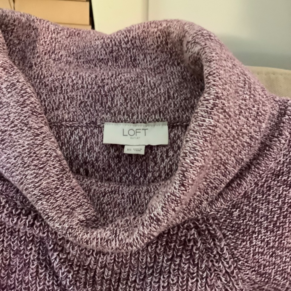 Sweaters - Picture 6 of 16